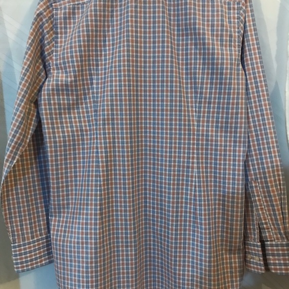 Hugo Boss Dress Shirt - good condition - 15 32/33 - Picture 2 of 4